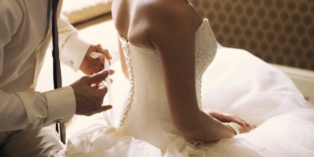 What to wear on shop your first wedding night