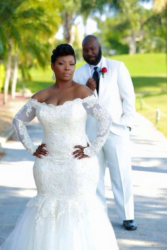 What are the best wedding gowns for plus sized brides? - Quora
